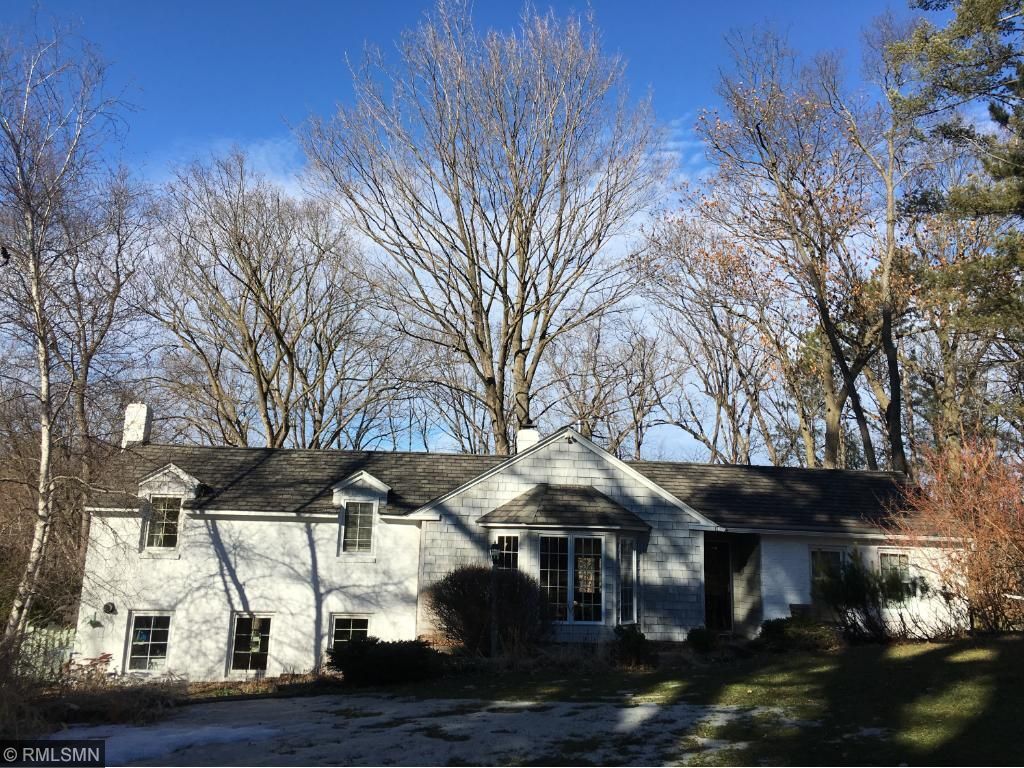Property Photo: 15517 Excelsior Boulevard MN 55345
