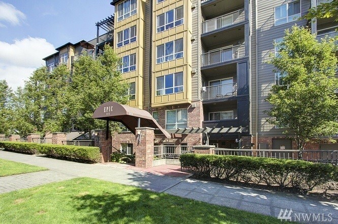 Property Photo:  412 11th Ave 401  WA 98122 