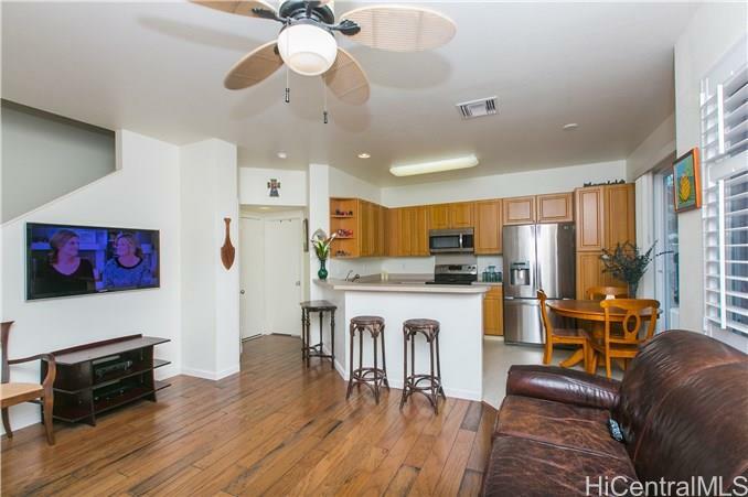 Property Photo:  91-2112 Kanela Street M-103  HI 96706 