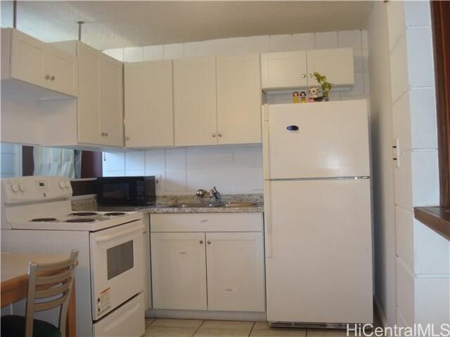Property Photo: 1506 Kaumualii Street B322 HI 96817