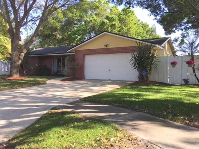 Property Photo: 2950 165th Avenue N FL 33760