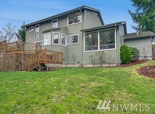 Property Photo:  14421 SE 60th St  WA 98006 