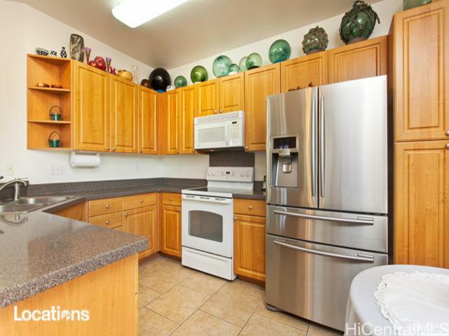 Property Photo:  91-2144 Kanela Street M-99  HI 96706 