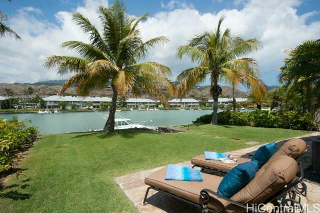 Property Photo:  520 Lunalilo Home Road Er105  HI 96825 
