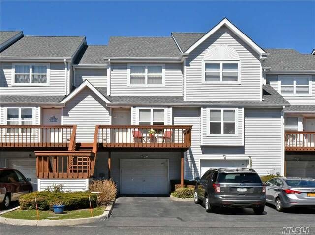 Property Photo: 36 Leeward Lane NY 11777