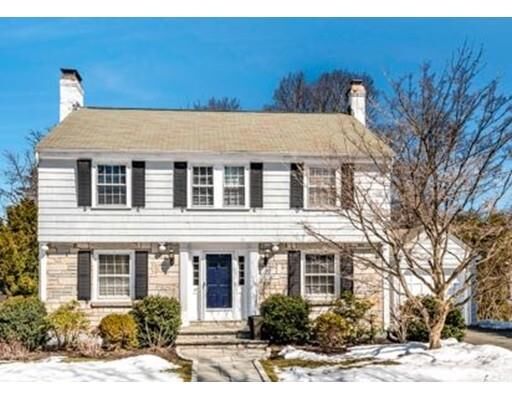 Property Photo:  37 Pierrepont Rd  MA 01890 