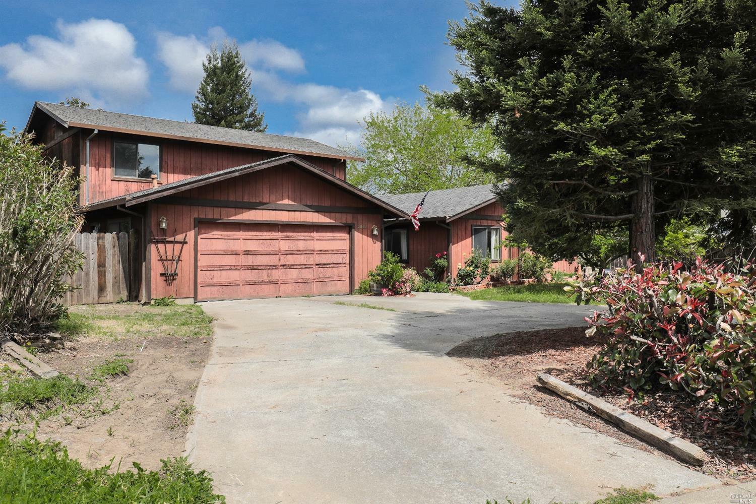 Property Photo:  2512 Redwood Road  CA 94558 