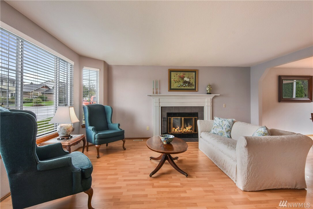 Property Photo: 23421 8th Place W WA 98021