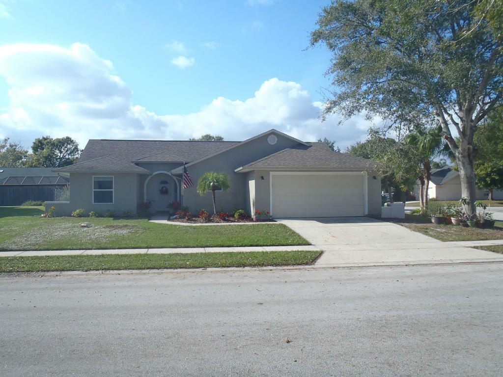 Property Photo:  3378 Areca Palm Avenue  FL 32901 