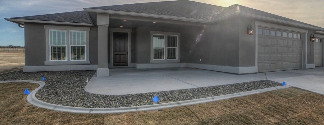 Property Photo:  6517 Whetstone Dr  WA 99301 