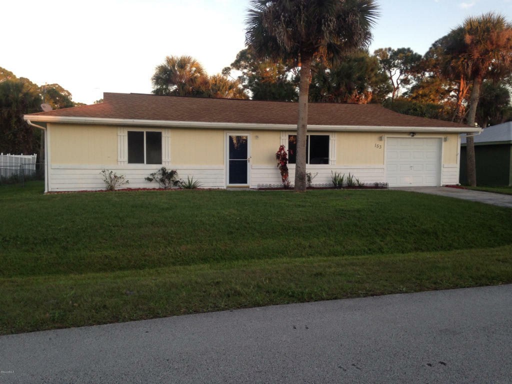 Property Photo:  153 NE Bayamo Avenue  FL 32907 