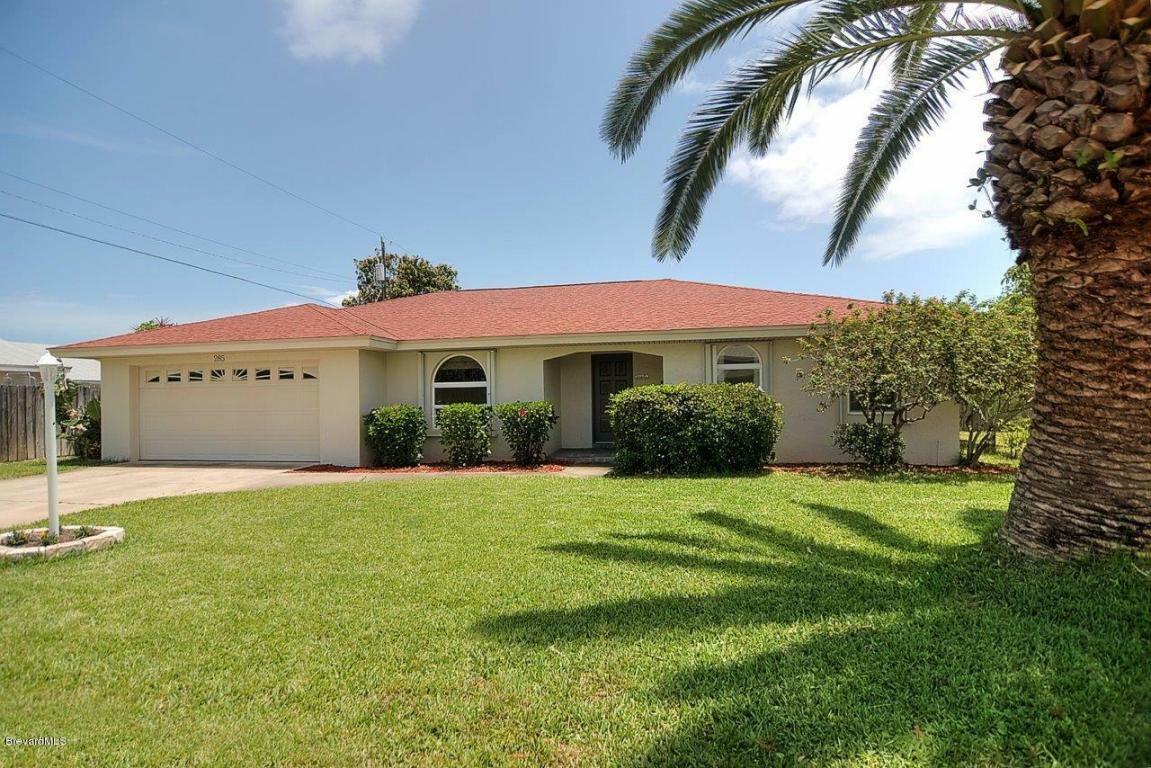 Property Photo:  285 Temple Street  FL 32937 