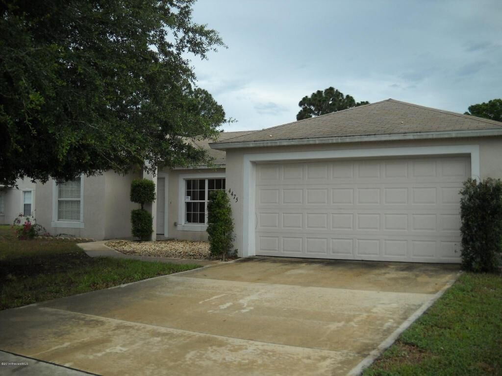Property Photo: 4475 Kings Highway FL 32927