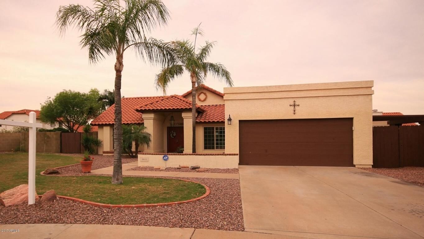 Property Photo:  5913 E Fairbrook Circle  AZ 85205 