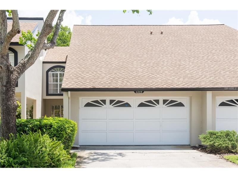 Property Photo:  4205 Arborwood Lane 4205  FL 33618 