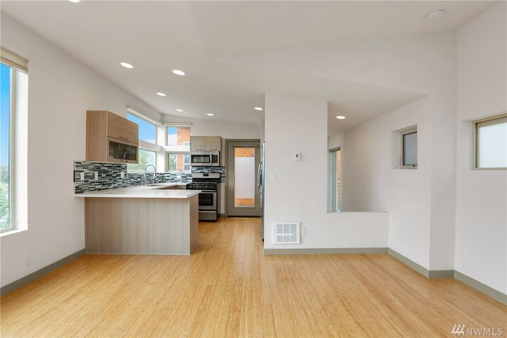 Property Photo:  1538 Sturgus Ave S  WA 98144 