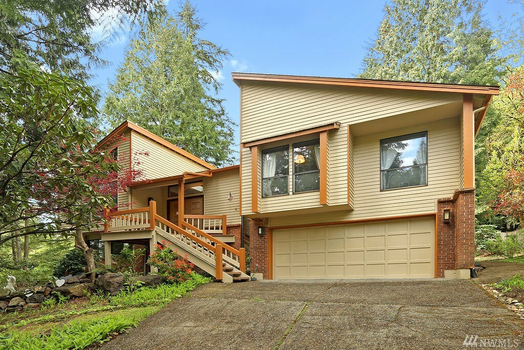Property Photo:  21830 4th Ave SE  WA 98021 