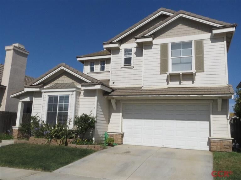 Property Photo:  1730 Capitola Street  CA 93458 