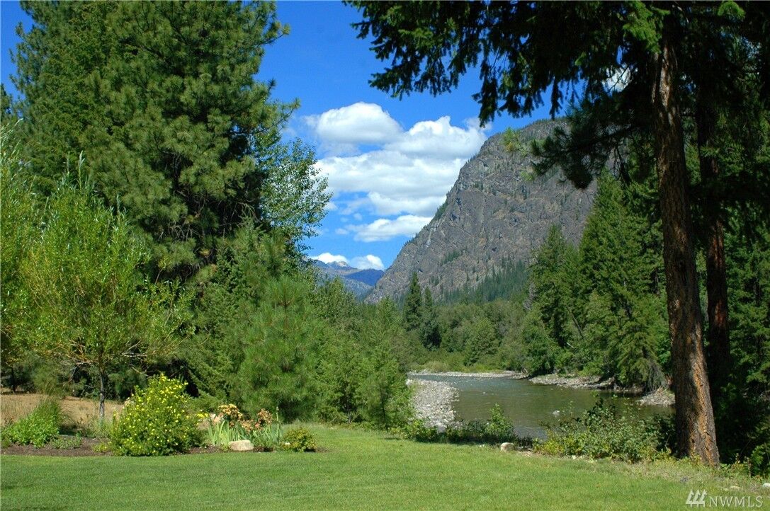 Property Photo:  17871 Highway 20  WA 98833 
