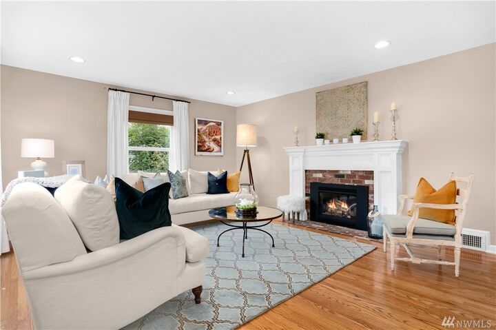 Property Photo: 4000 Midvale Ave N WA 98103
