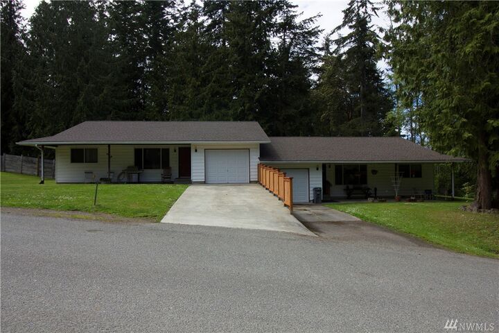 22 Gregory 30  Port Angeles WA 98362 photo