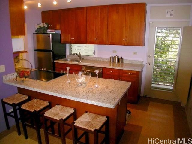 Property Photo:  1630 Makiki Street B302  HI 96822 