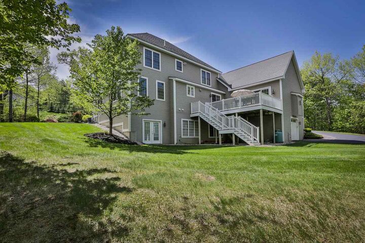 Property Photo:  41 Cedar Crest Lane  NH 03032 