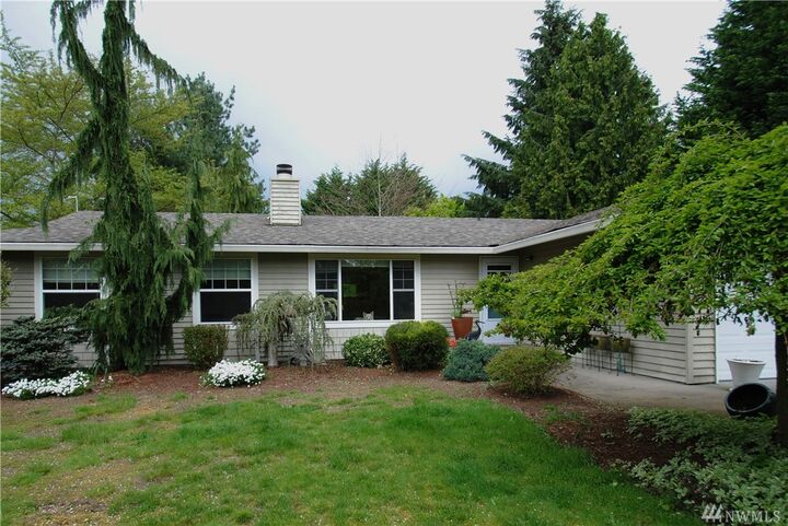 Property Photo: 7926 NE 183rd St WA 98028