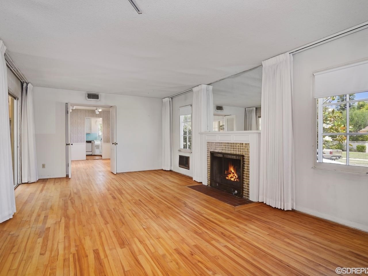 Property Photo: 4594 Euclid Ave CA 92115