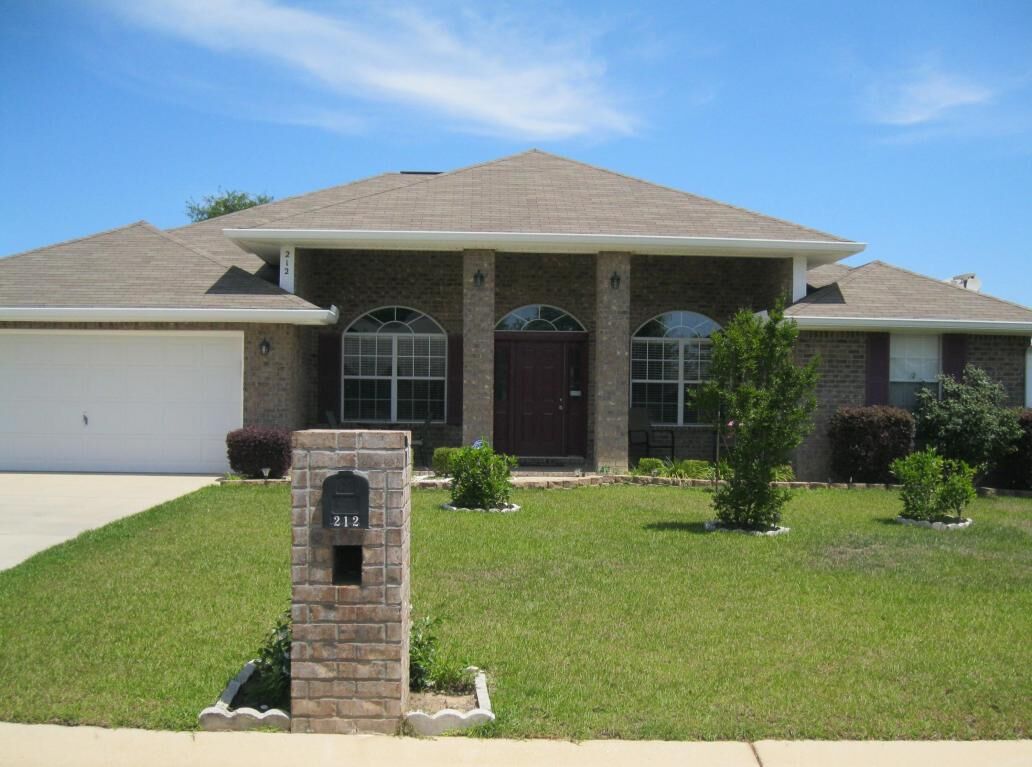 Property Photo:  212 Citadel Lane  FL 32539 