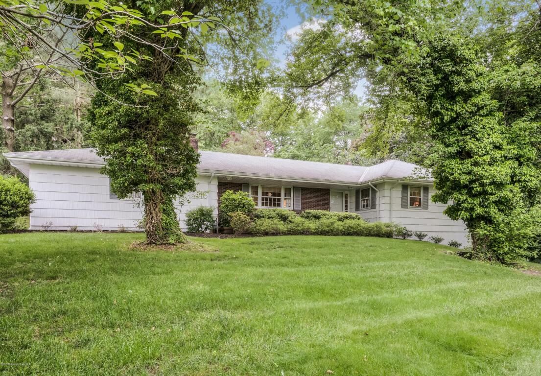 Property Photo: 16 Southview W NJ 07748
