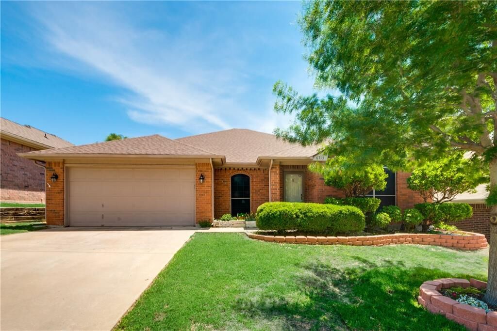 Property Photo:  6713 Basswood Drive  TX 76135 