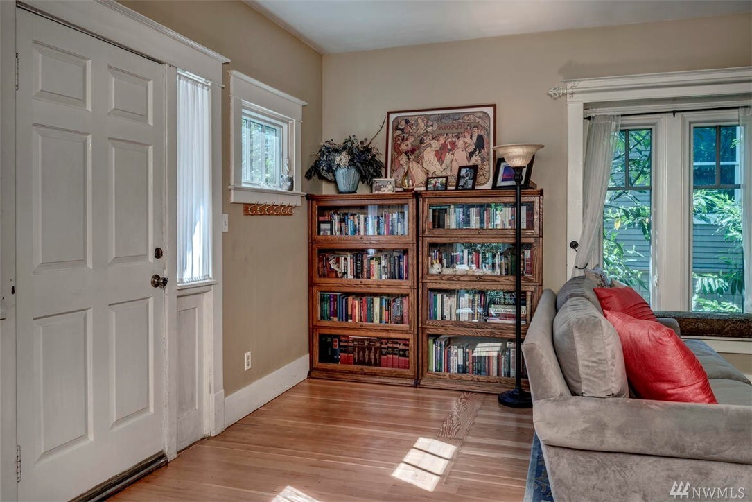 Property Photo: 3221 37th Place S WA 98144