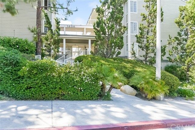 Property Photo: 1406 Brett Place 309 CA 90732