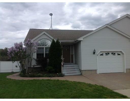 Property Photo: 5 Notre Dame St A MA 01085