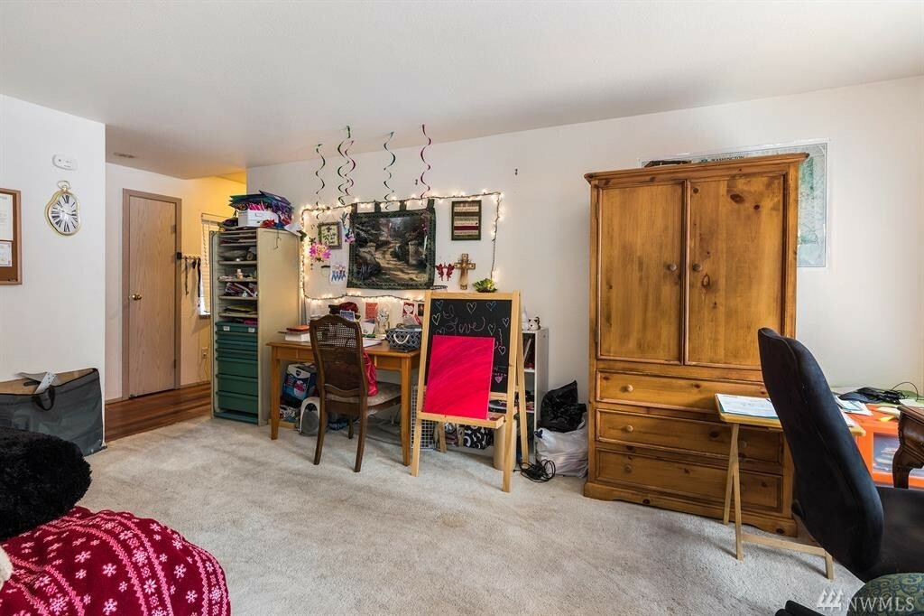 Property Photo: 12957 Granite Lane 105 WA 98383