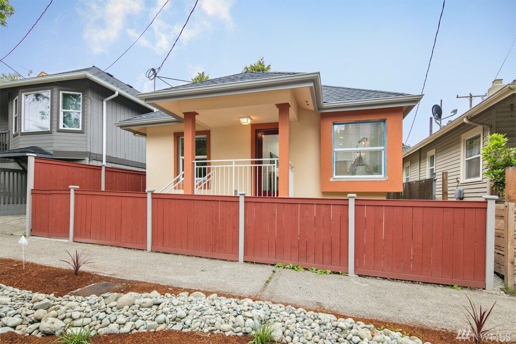 Property Photo: 936 Martin Luther King Jr. Wy S WA 98144