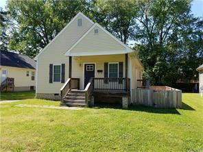 Property Photo:  212 N Oak Avenue  VA 23075 