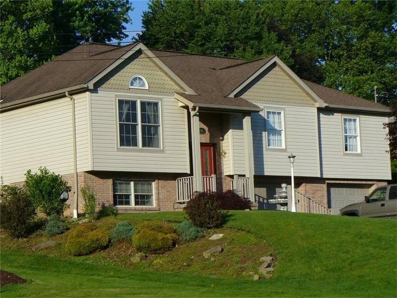 Property Photo:  403 Sharon Road  PA 15108 