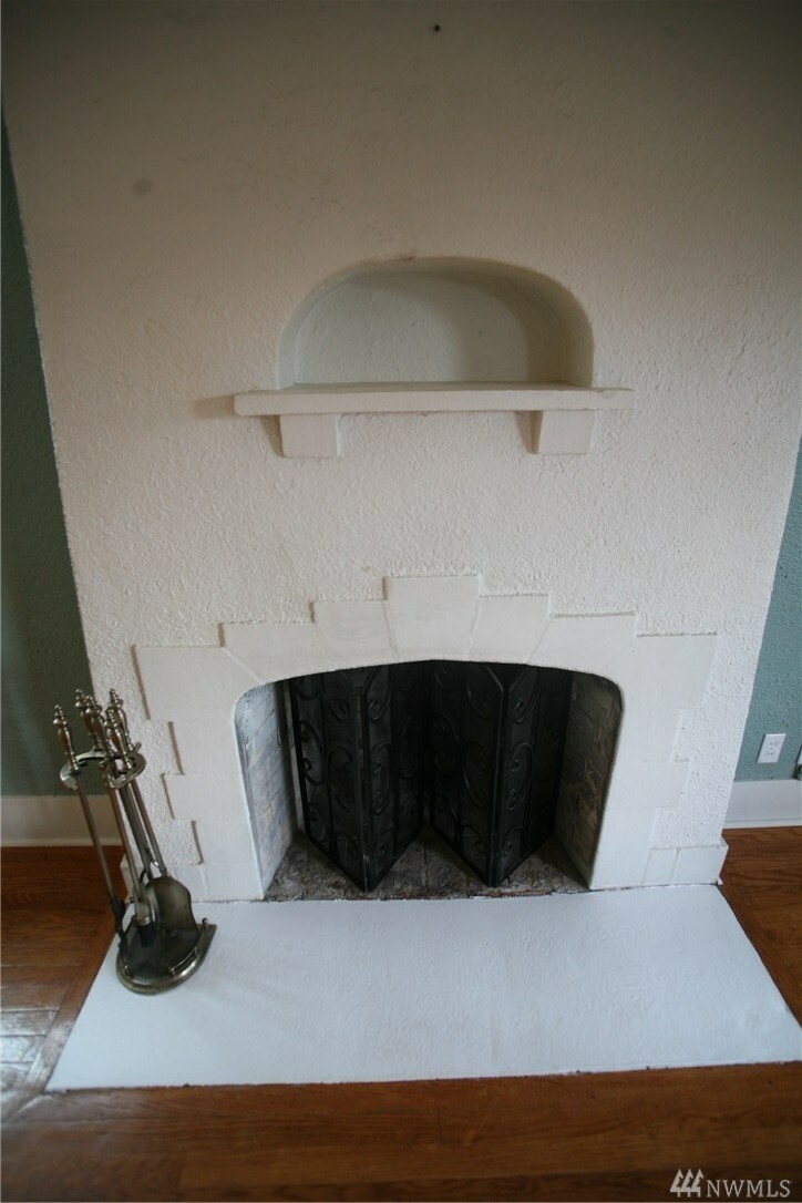Property Photo: 5425 S Warner St WA 98409