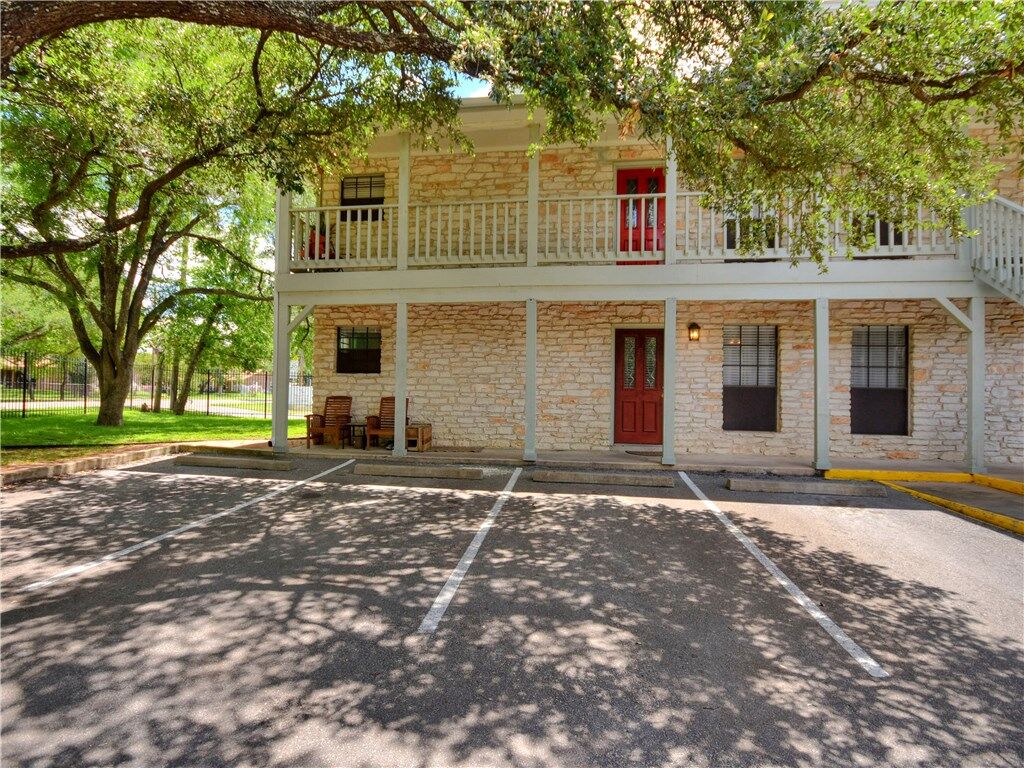 Property Photo: 901 S Mays Street 11 TX 78664