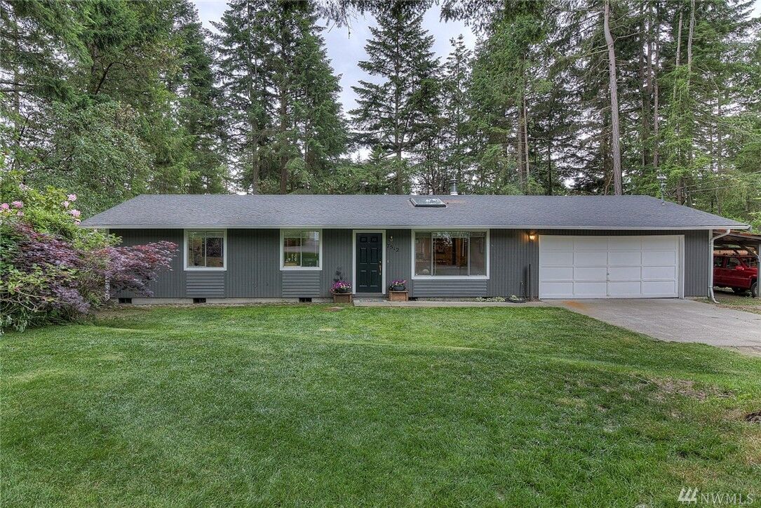 Property Photo:  7512 29th St NW  WA 98335 
