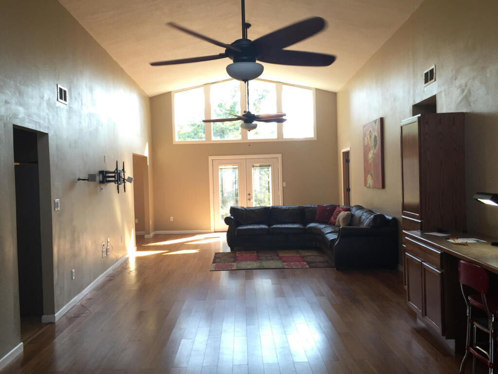 Property Photo:  336 NW Holmes Boulevard  FL 32548