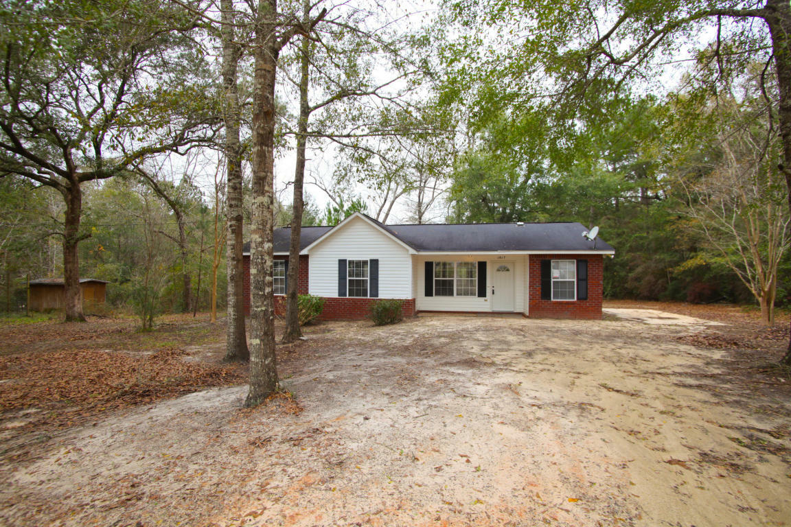 Property Photo:  1617 W Highway 90  FL 32531 