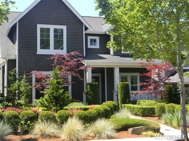 Property Photo: 2593 22nd Ave NE WA 98029
