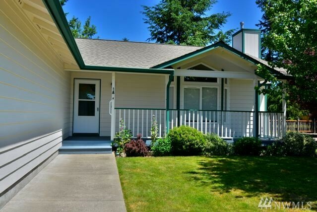 Property Photo:  9500 Alexander Dr NE  WA 98516 