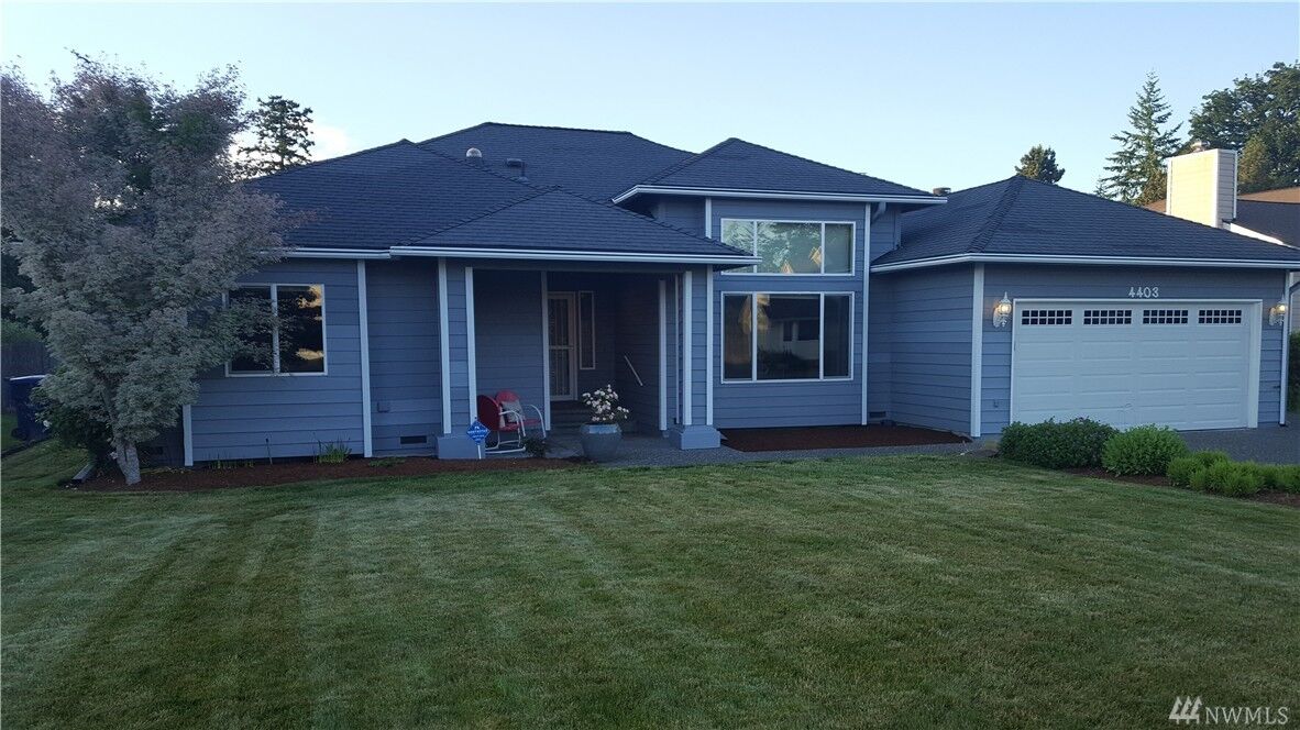 Property Photo:  4403 130th St. SE  WA 98208 