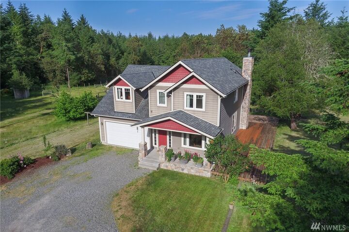 Property Photo: 8807 Otso Point Rd Ai WA 98303