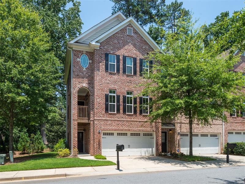 Property Photo:  5490 Glenridge View   30342 