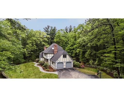 Property Photo: 14 Newtowne Way MA 01824